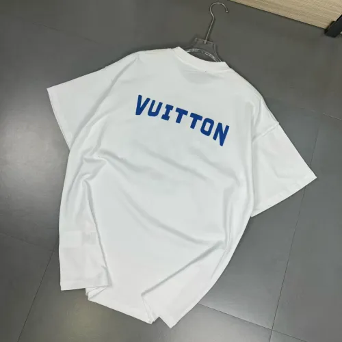 Replica Louis Vuitton LV T-Shirts Short Sleeved For Unisex #1402188 $32.00 USD for Wholesale