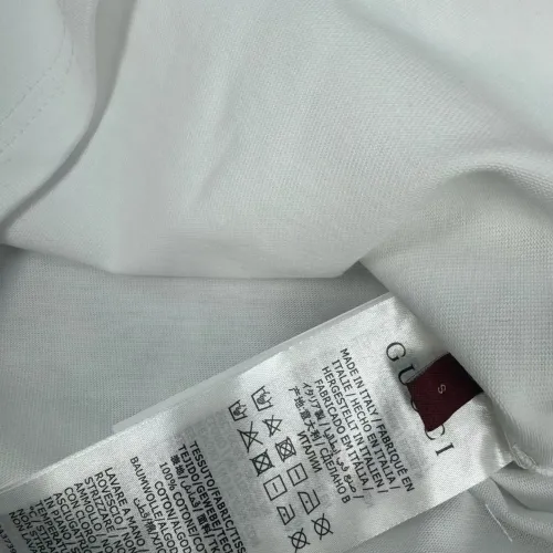 Replica Gucci T-Shirts Short Sleeved For Unisex #1402194 $32.00 USD for Wholesale