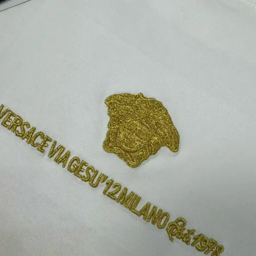 Replica Versace T-Shirts Short Sleeved For Unisex #1402227 $32.00 USD for Wholesale