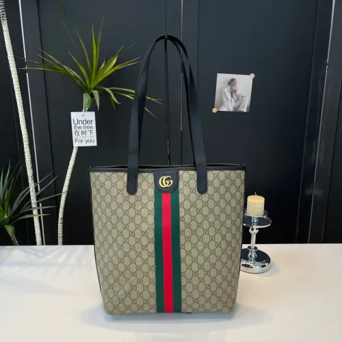 Gucci Shoulder Bags For Women #1402253