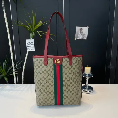 Gucci Shoulder Bags For Women #1402254
