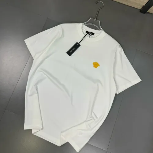 Versace T-Shirts Short Sleeved For Unisex #1402258 $32.00 USD, Wholesale Replica Versace T-Shirts