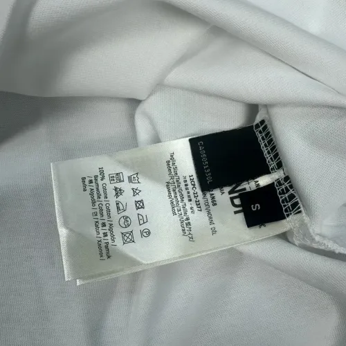 Replica Fendi T-Shirts Short Sleeved For Unisex #1402264 $32.00 USD for Wholesale