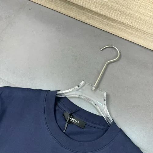 Replica Versace T-Shirts Short Sleeved For Unisex #1402270 $32.00 USD for Wholesale