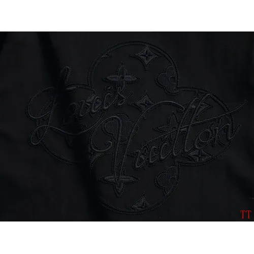 Replica Louis Vuitton LV T-Shirts Short Sleeved For Unisex #1404278 $48.00 USD for Wholesale