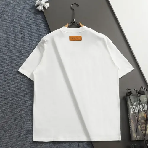 Replica Louis Vuitton LV T-Shirts Short Sleeved For Unisex #1404286 $42.00 USD for Wholesale