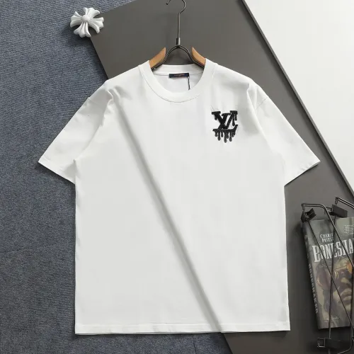 Replica Louis Vuitton LV T-Shirts Short Sleeved For Unisex #1404289 $48.00 USD for Wholesale