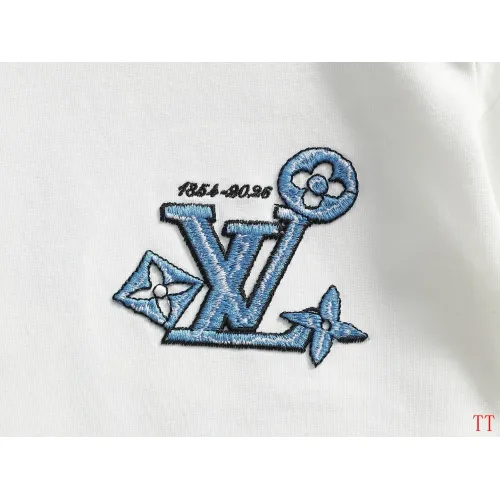 Replica Louis Vuitton LV T-Shirts Short Sleeved For Unisex #1404293 $48.00 USD for Wholesale
