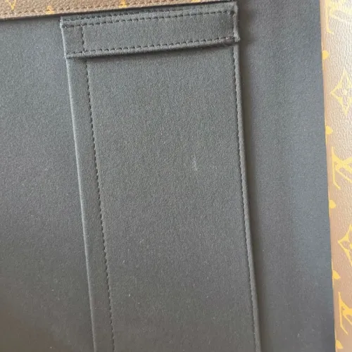 Replica Louis Vuitton AAA Quality Daily Pouches #1404786 $160.00 USD for Wholesale