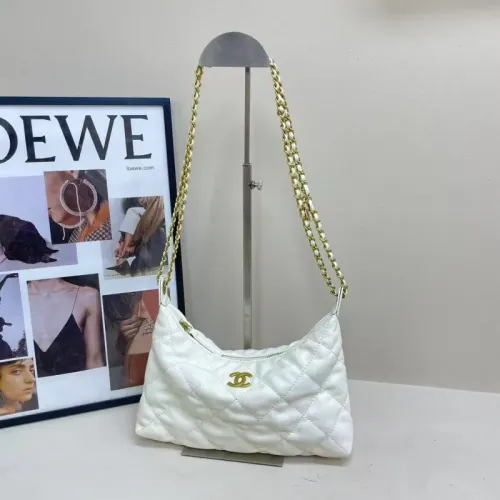 Chanel Shoulder Bags For Women #1404861