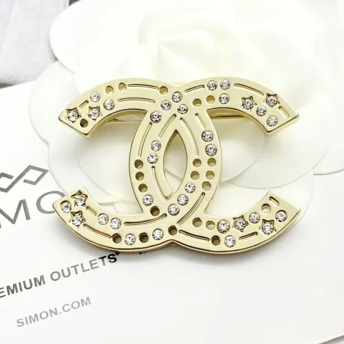 Chanel Brooches For Women #1404869 $34.00 USD, Wholesale Replica Chanel Brooches