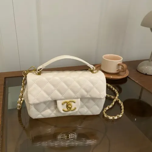 Chanel Messenger Bags For Women #1404877