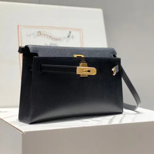 Replica Hermes AAA Quality Messenger Bags For Women #1405364 $88.00 USD for Wholesale