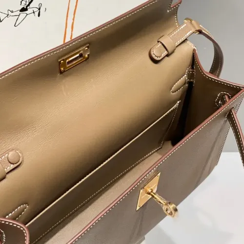 Replica Hermes AAA Quality Messenger Bags For Women #1405365 $88.00 USD for Wholesale
