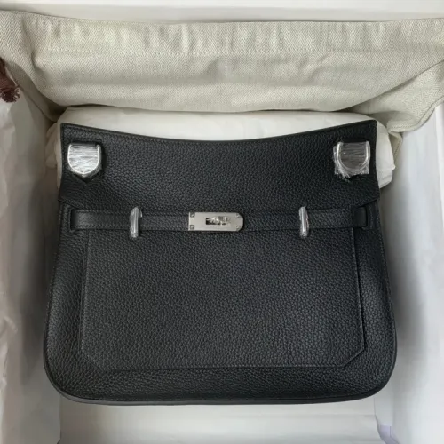 Replica Hermes AAA Quality Messenger Bags For Women #1405370 $115.00 USD for Wholesale