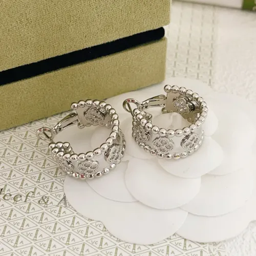 Van Cleef &amp; Arpels Earrings For Women #1406126 $29.00 USD, Wholesale Replica Van Cleef &amp; Arpels Earrings