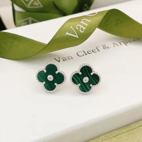 Van Cleef &amp; Arpels Earrings For Women #1406188 $25.00 USD, Wholesale Replica Van Cleef &amp; Arpels Earrings