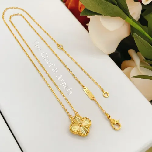 Van Cleef &amp; Arpels Necklaces For Women #1406559 $25.00 USD, Wholesale Replica Van Cleef &amp; Arpels Necklaces