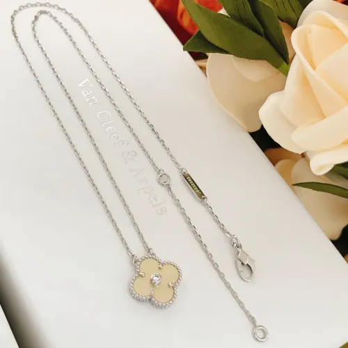 Van Cleef &amp; Arpels Necklaces For Women #1406566 $25.00 USD, Wholesale Replica Van Cleef &amp; Arpels Necklaces