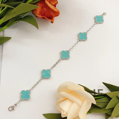 Replica Van Cleef & Arpels Bracelets For Women #1406582 $34.00 USD for Wholesale