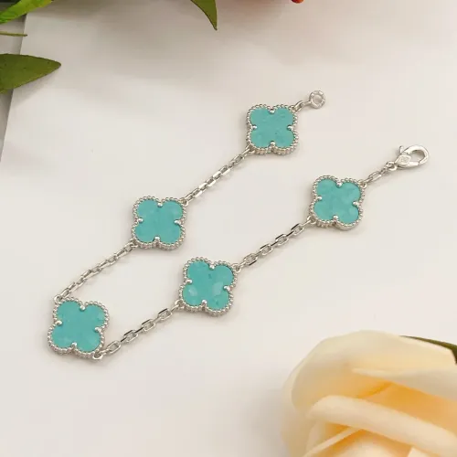 Replica Van Cleef & Arpels Bracelets For Women #1406582 $34.00 USD for Wholesale