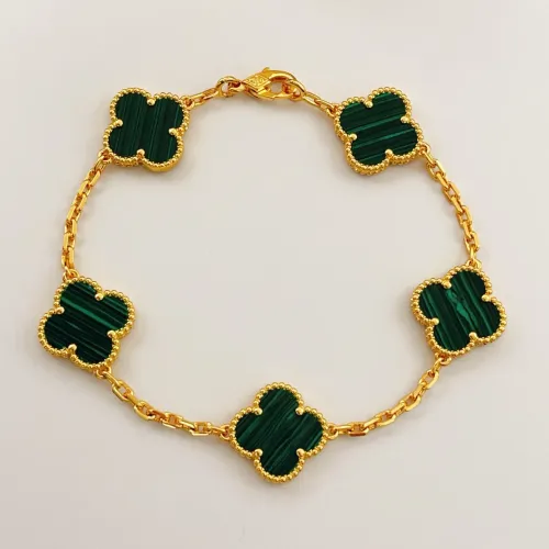 Van Cleef &amp; Arpels Bracelets For Women #1406589 $34.00 USD, Wholesale Replica Van Cleef &amp; Arpels Bracelets