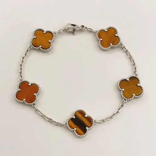 Van Cleef &amp; Arpels Bracelets For Women #1406590 $34.00 USD, Wholesale Replica Van Cleef &amp; Arpels Bracelets