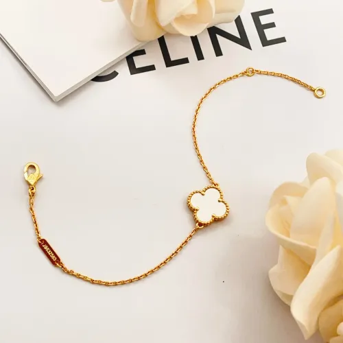 Replica Van Cleef & Arpels Bracelets For Women #1406640 $25.00 USD for Wholesale