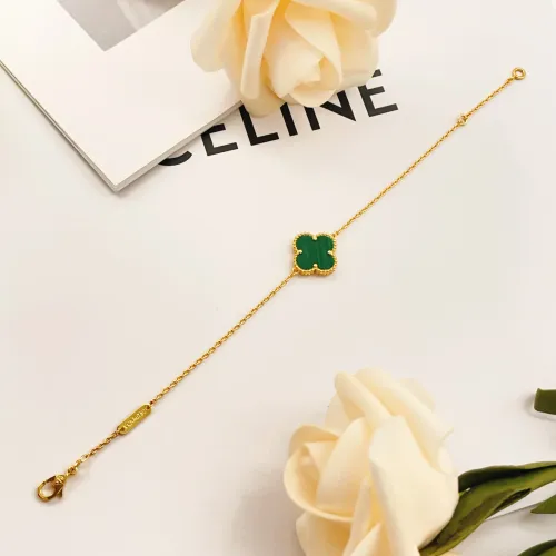 Replica Van Cleef & Arpels Bracelets For Women #1406649 $25.00 USD for Wholesale