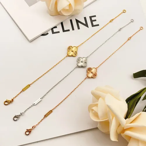 Replica Van Cleef & Arpels Bracelets For Women #1406652 $25.00 USD for Wholesale