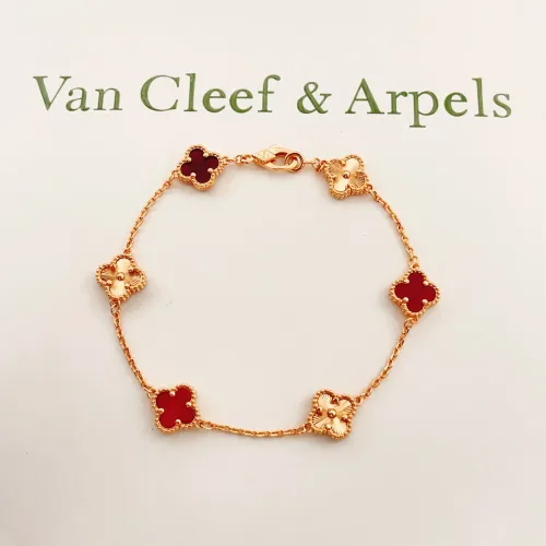 Replica Van Cleef & Arpels Bracelets For Women #1406656 $34.00 USD for Wholesale