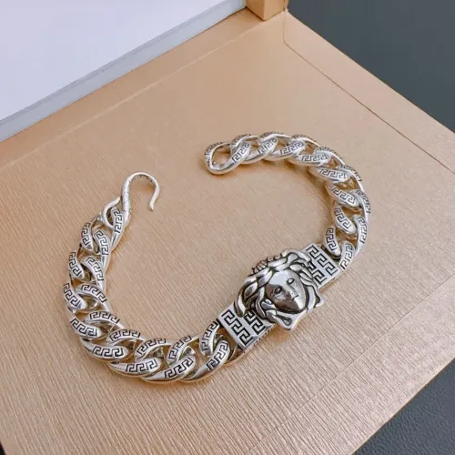 Versace Bracelets #1406951 $60.00 USD, Wholesale Replica Versace Bracelets