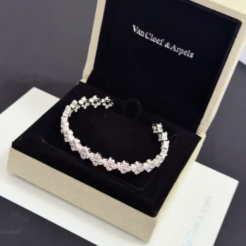 Replica Van Cleef & Arpels Bracelets For Women #1407099 $48.00 USD for Wholesale