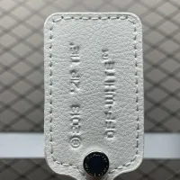 $140.00 USD Off-White Casual Shoes For Women #1393057