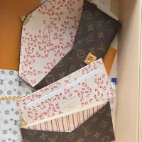 $115.00 USD Louis Vuitton AAA Quality Long Wallets #1393158