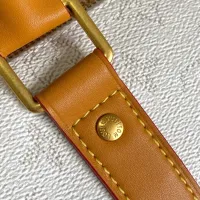 $172.00 USD Louis Vuitton AAA Quality Handbags #1393185