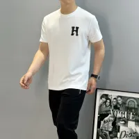 $76.00 USD Hermes T-Shirts Short Sleeved For Men #1393359