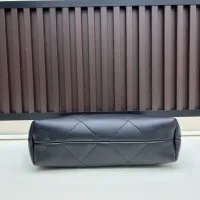 $92.00 USD Chanel AAA Quality Shoulder Bags For Women #1393569