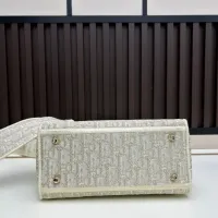 $112.00 USD Christian Dior AAA Quality Handbags For Women #1393622