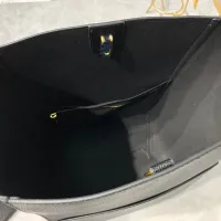 $128.00 USD Celine AAA Quality Messenger Bags For Women #1393650