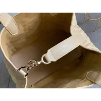 $100.00 USD Christian Dior AAA Quality Handbags For Women #1393719