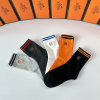 $32.00 USD Hermes Socks #1396426