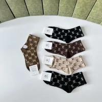 $27.00 USD Gucci Socks #1396438
