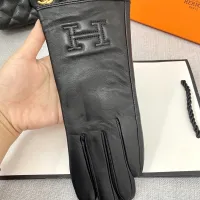 $42.00 USD Hermes Gloves For Women #1396677