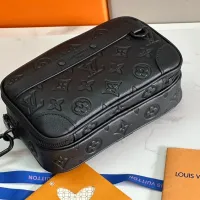 $140.00 USD Louis Vuitton AAA Man Messenger Bags #1397366