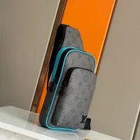 $132.00 USD Louis Vuitton AAA Man Messenger Bags #1397371