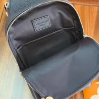 $155.00 USD Louis Vuitton AAA Man Messenger Bags #1397375