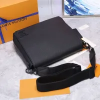 $172.00 USD Louis Vuitton AAA Man Messenger Bags #1397411