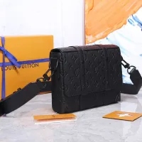$182.00 USD Louis Vuitton AAA Man Messenger Bags #1397416