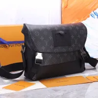 $122.00 USD Louis Vuitton AAA Man Messenger Bags #1397418